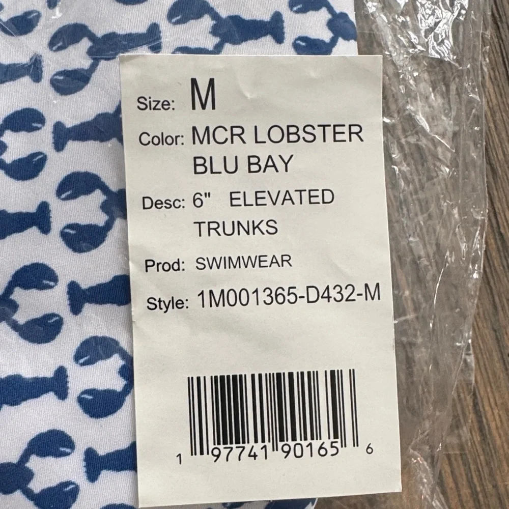 NWT Vineyard Vines Navy & White Lobster Print Swim Trunks - Picture 2 of 5
